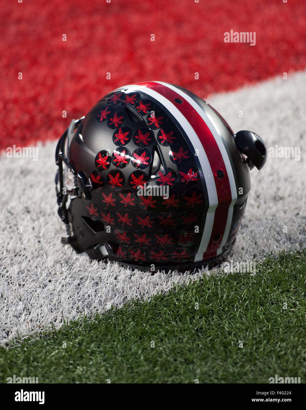 October 14, 2015An Ohio State football helmet in the endzone befoe the