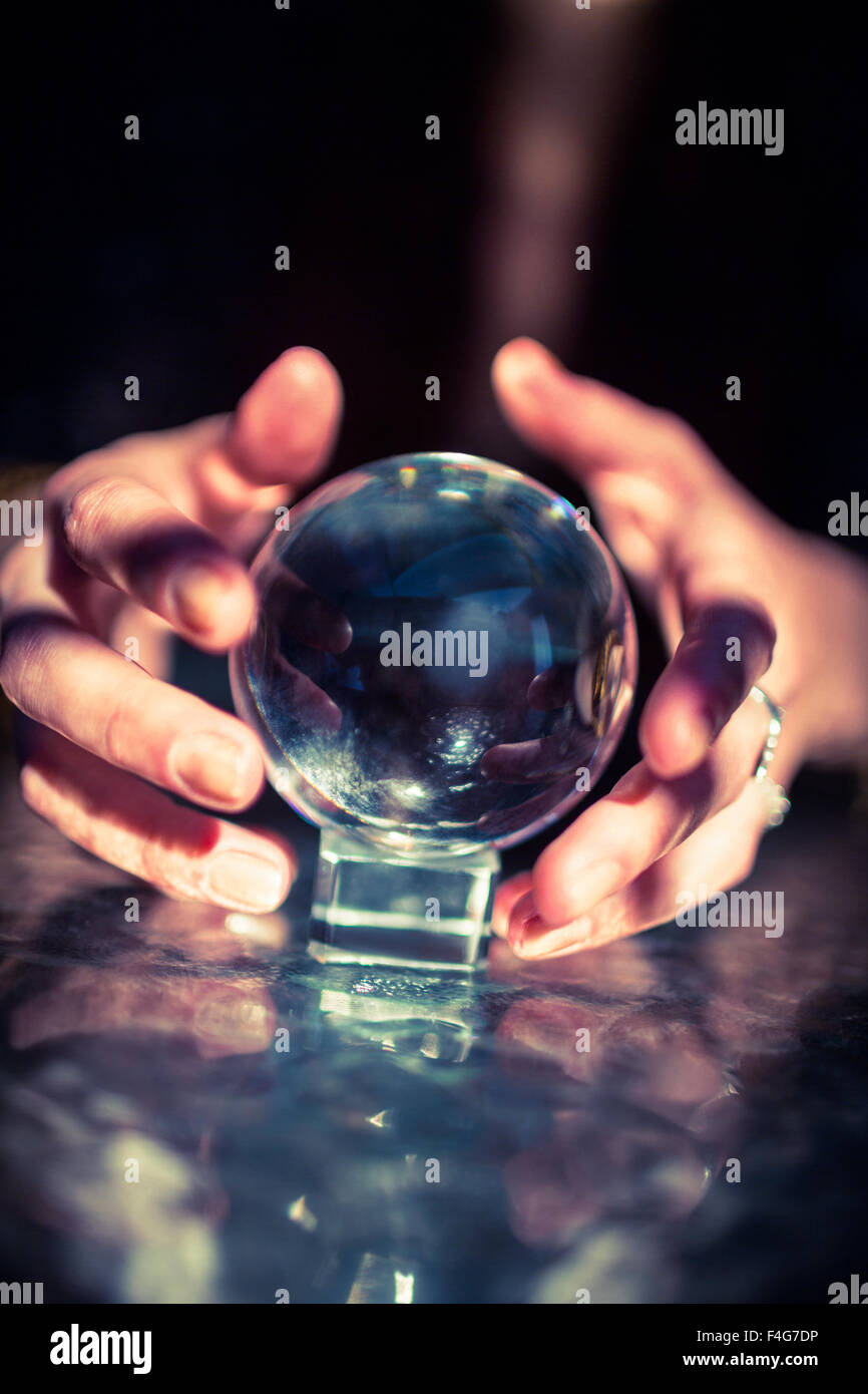 Crystal ball hands hires stock photography and images Alamy