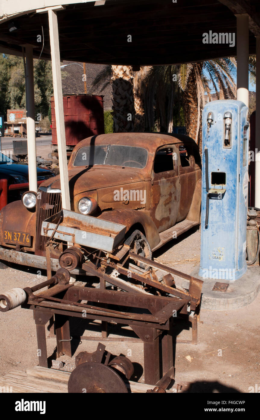 Old Gas Station, Shoshone, California, USA Stock Photo Alamy