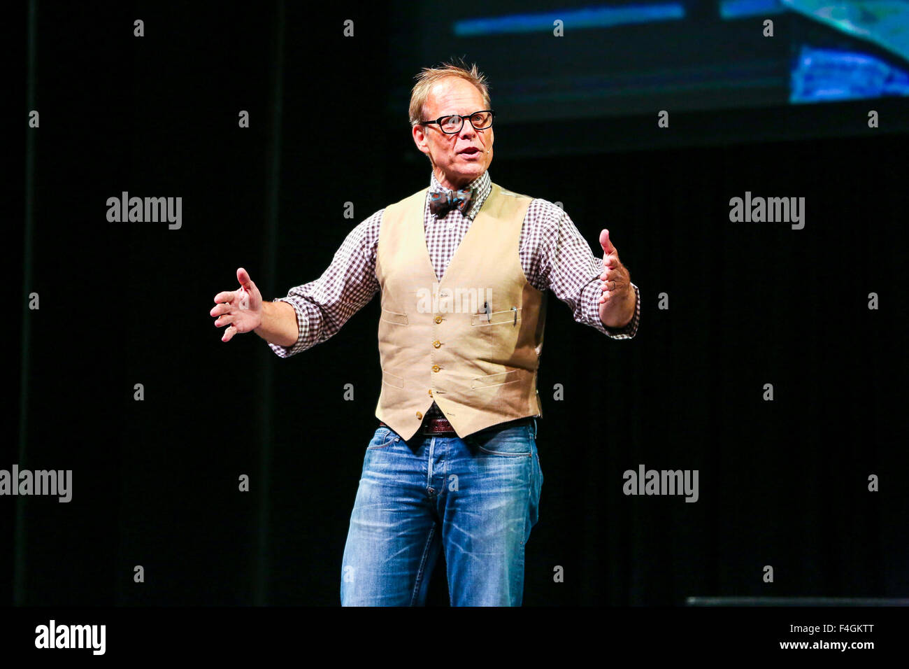 Alton Brown on tour in 2013 Stock Photo Alamy