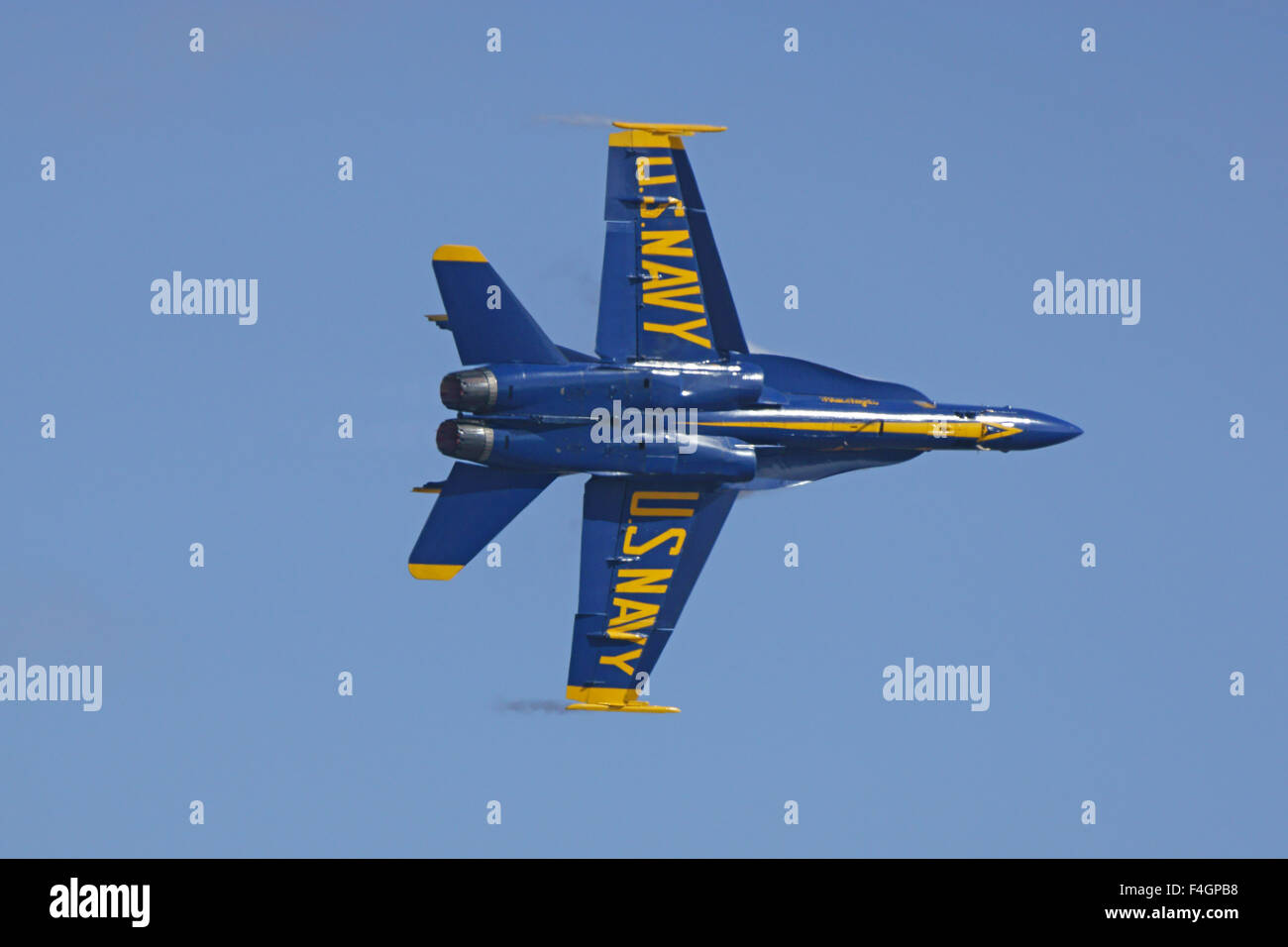 Airplane Blue Angels Navy F18 jet fighter flying at 2015