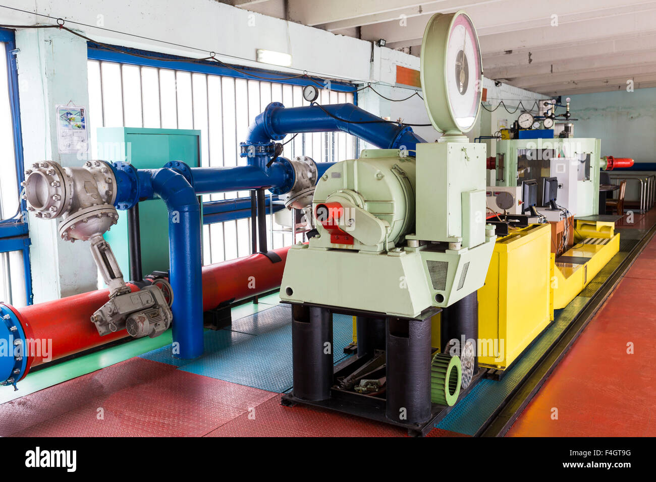 Physics lab school hires stock photography and images Alamy