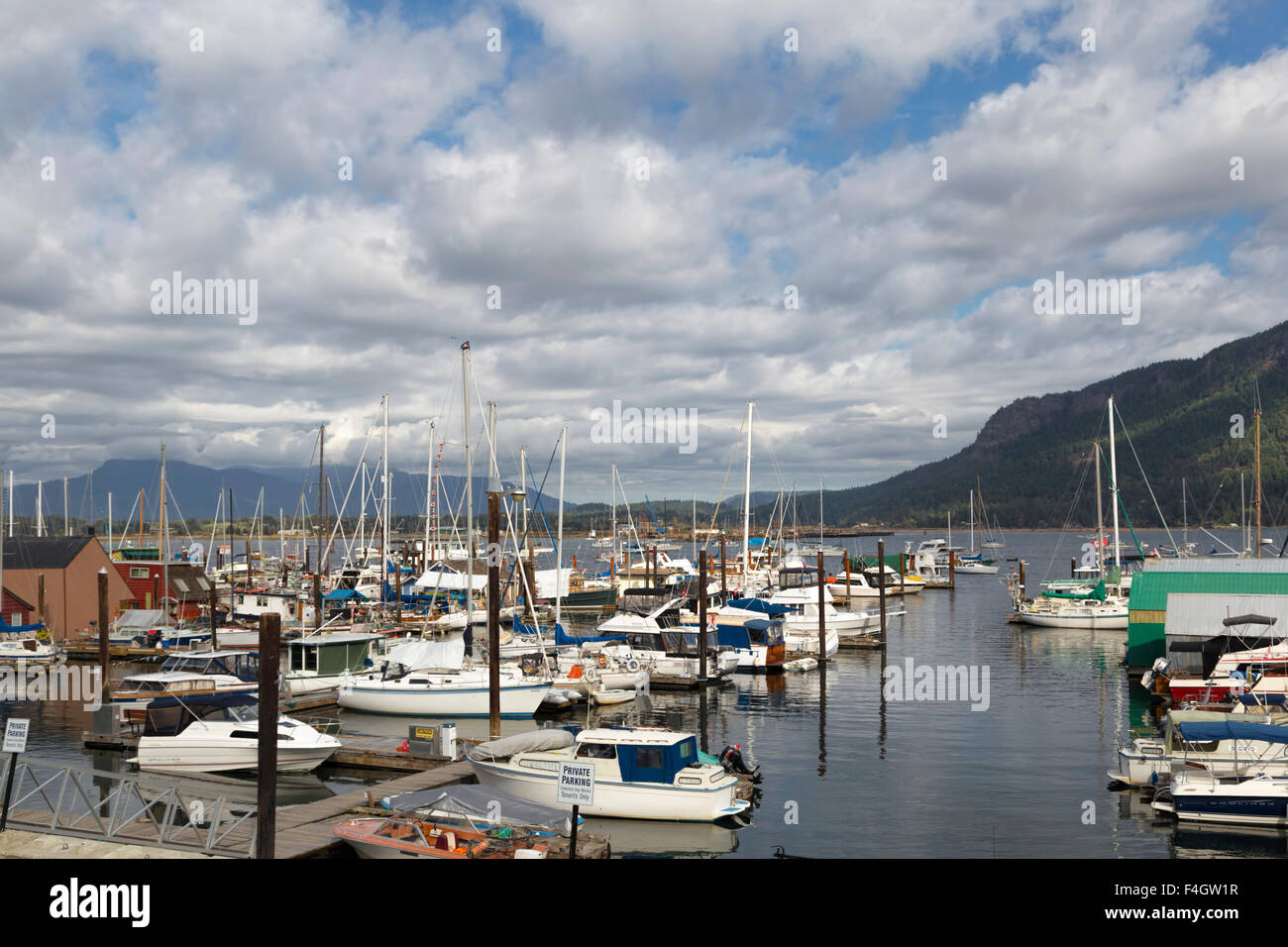 Maritime cowichan bay hires stock photography and images Alamy
