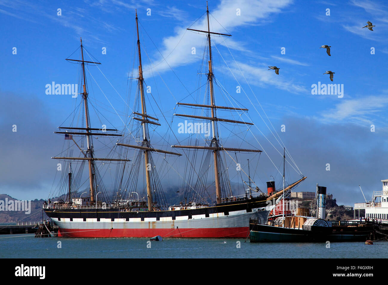 Vintage 1886 sailing ship, Balclutha and 1914 paddle wheel ...