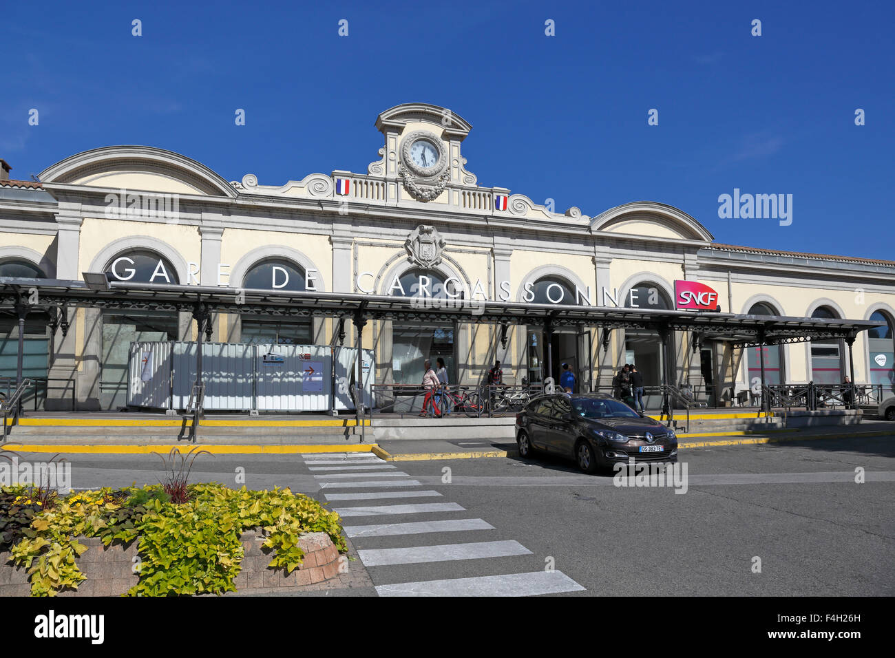Carcassonne train station hi-res stock photography and images - Alamy