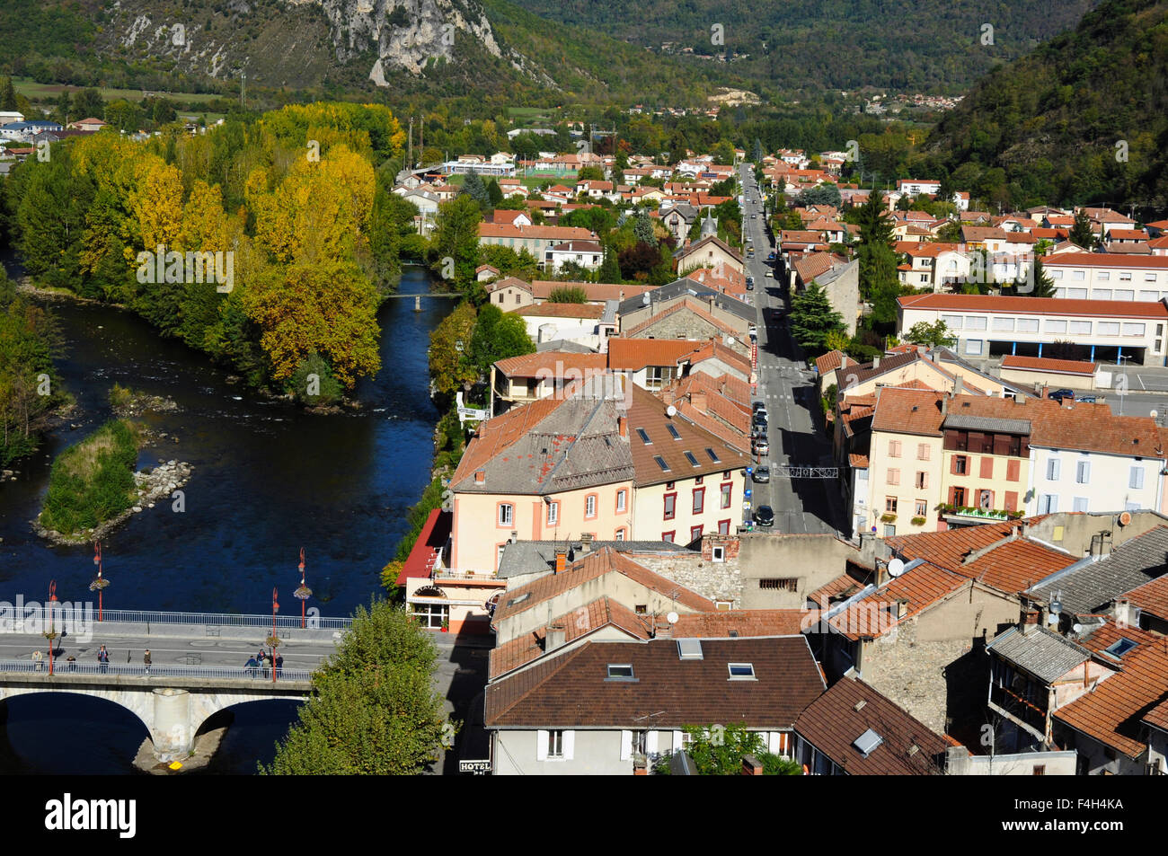 River Ariege running through the town of Tarascon, Ariege, Midi-Pyrenees, France Stock Photo