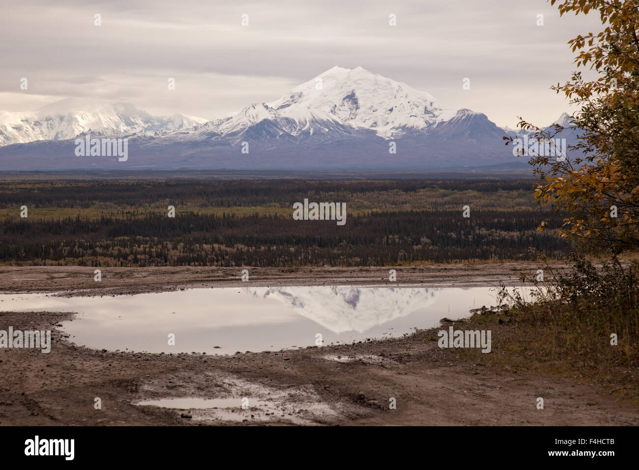 Alaska highway delta hires stock photography and images Alamy