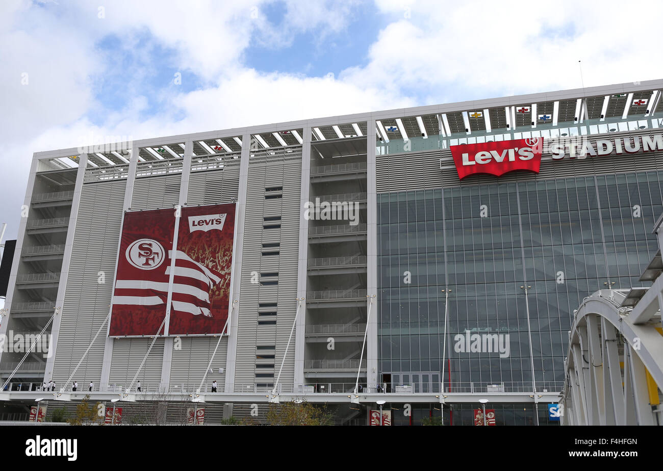 October 18, 2015: An exterior view of Levi's Stadium prior to the start of  the NFL football game between the Baltimore Ravens and the San Francisco  49ers at Levi's Stadium in Santa