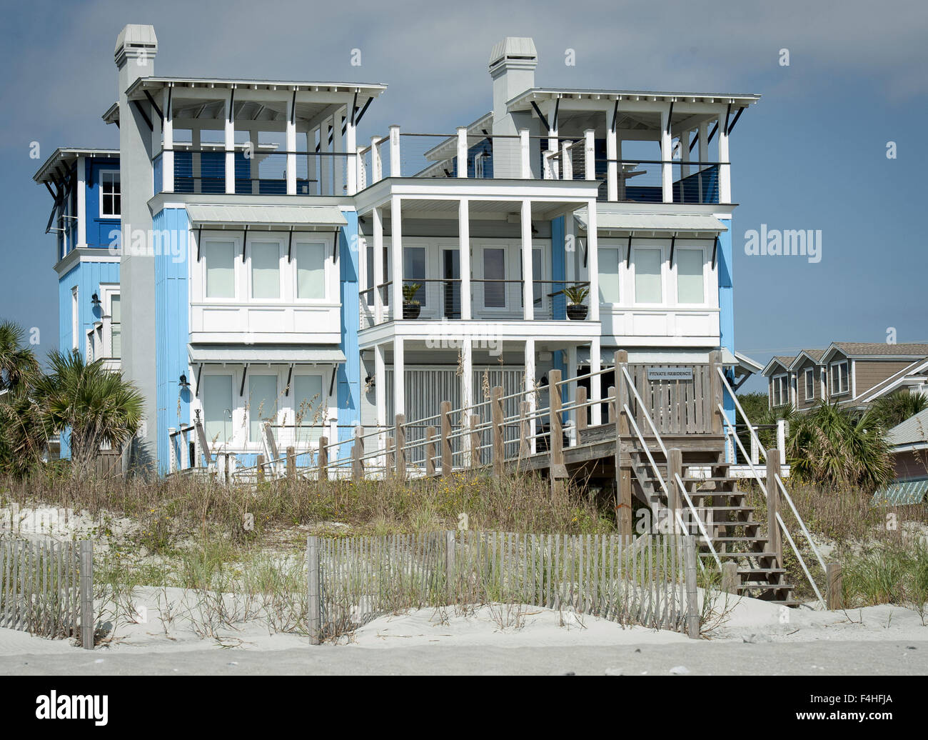 Folly Beach, South Carolina, USA. 17th Oct, 2015. Multicolored Beach