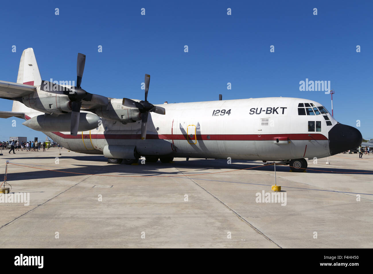 C 130 hercules cargo aircraft hi-res stock photography and images - Alamy