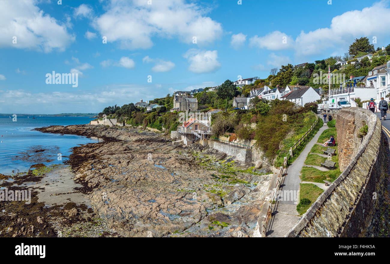 View over the scenic coastline of the fishing village St.Mawes at the Cornish Coast near Falmouth, Cornwall, England, UK Stock Photo