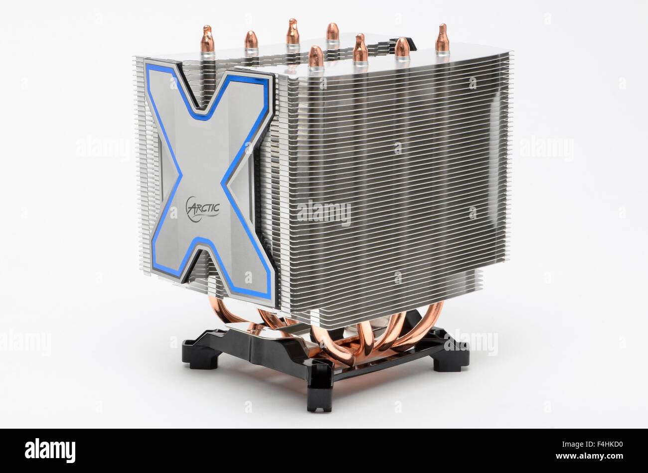 Arctic Cooling Freezer Xtreme CPU cooler and mounting cradle. Central