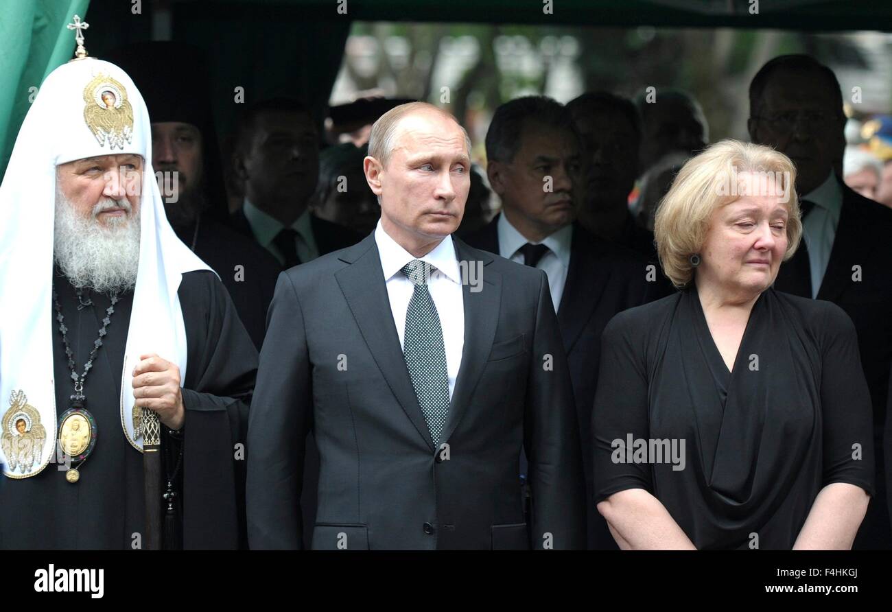 Patriarch Kirill and Vladimir Zhirinovsky received a galosh 19.06.2012 59 Patriarch Kirill and Vladimir Zhirinovsky received a galosh 19.06.2012 32
