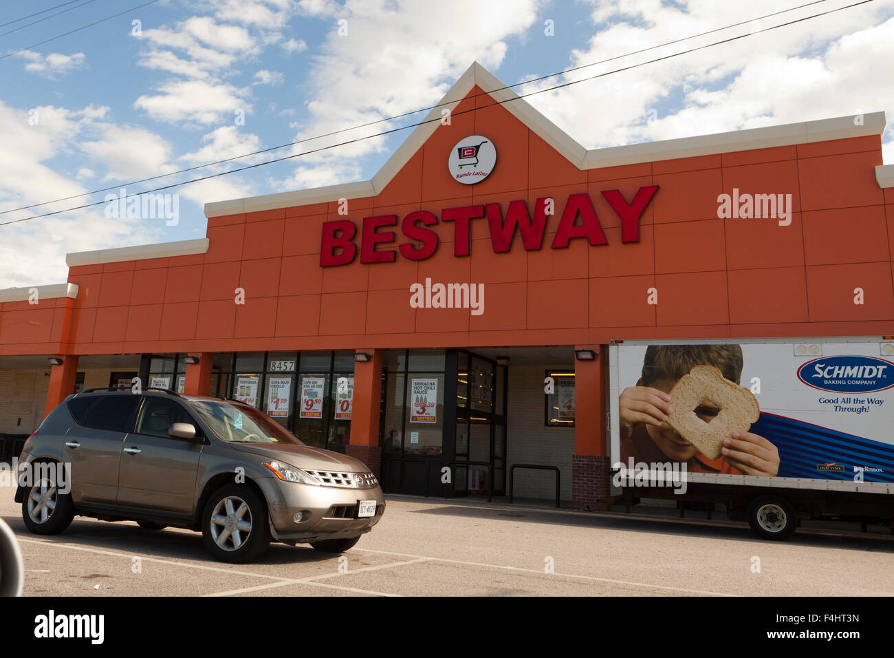 Bestway supermarket storefront Alexandria, Virginia USA Stock Photo