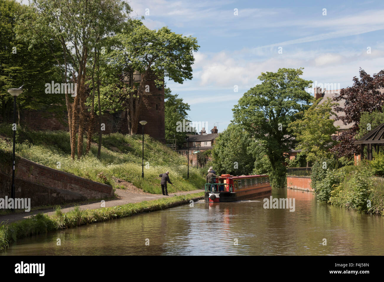 Shropshire Union Canal in Chester, Cheshire, England, United Kingdom, Europe Stock Photo