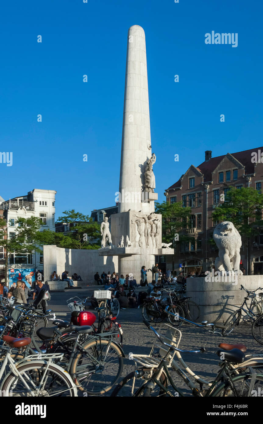 Meeting place around the National Monument in Dam Square, Amsterdam, The Netherlands, Europe Stock Photo