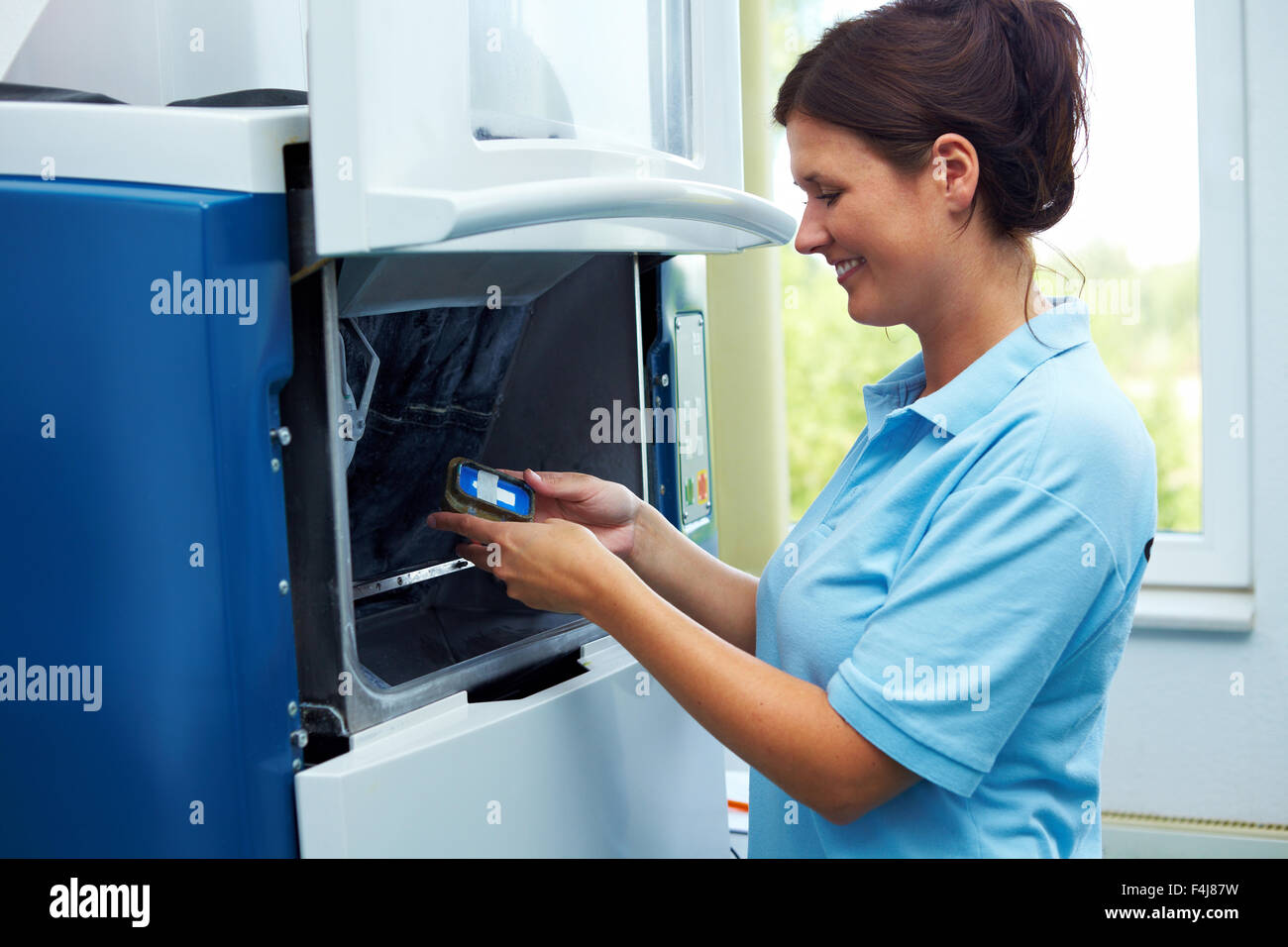Cad cam dental hi-res stock photography and images - Alamy