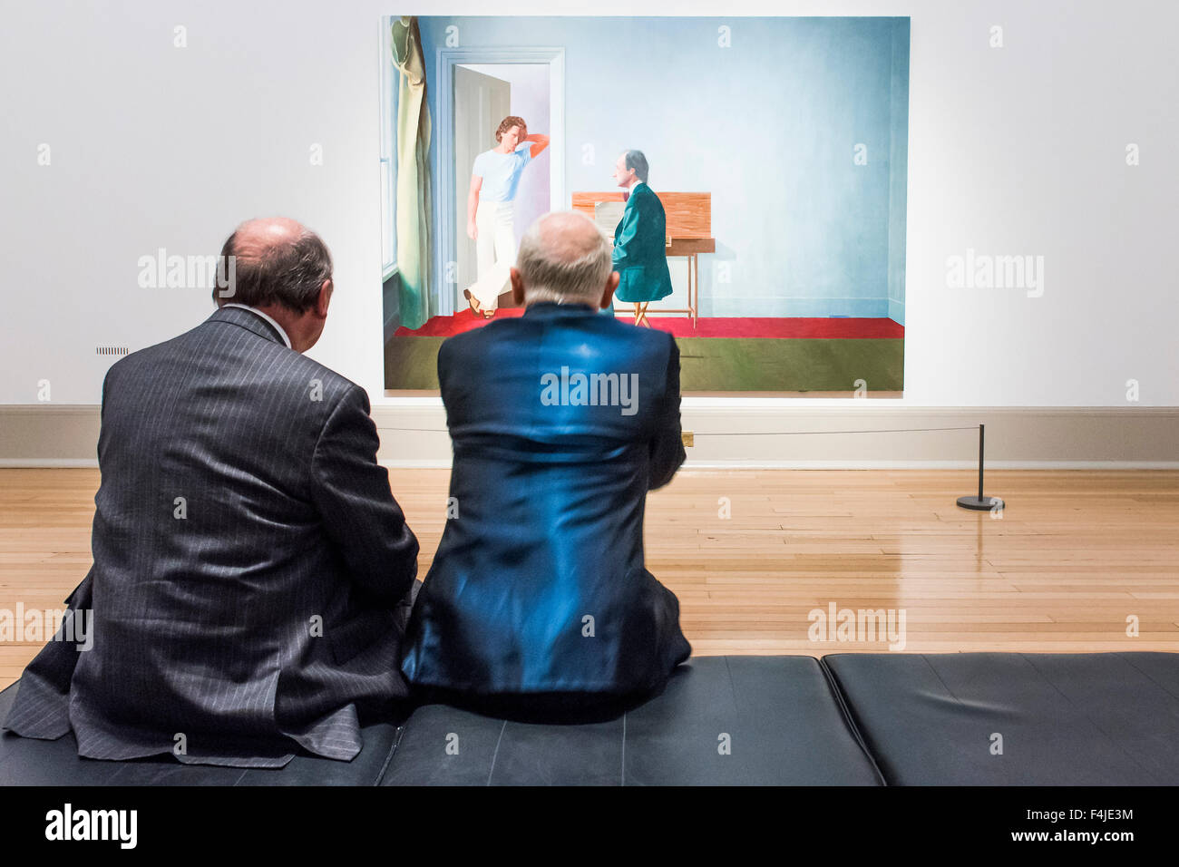 London, UK. 19th Oct, 2015. Wayne Sleep and George Lawson reminisce over their portrait (both pictured) - David Hockney's portrait 'George Lawson and Wayne Sleep 1972-5' goes on display for the first time in the UK today. It is in a new free display of the artist's double portraits at the Tate Britain. Credit:  Guy Bell/Alamy Live News Stock Photo