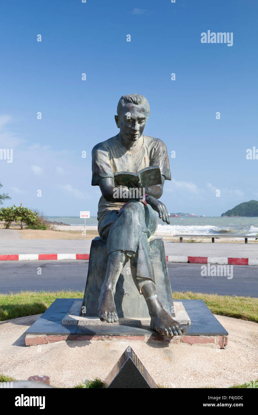Reading man sculpture by Montri Sangmusikanon, Songkhla ,Thailand Stock