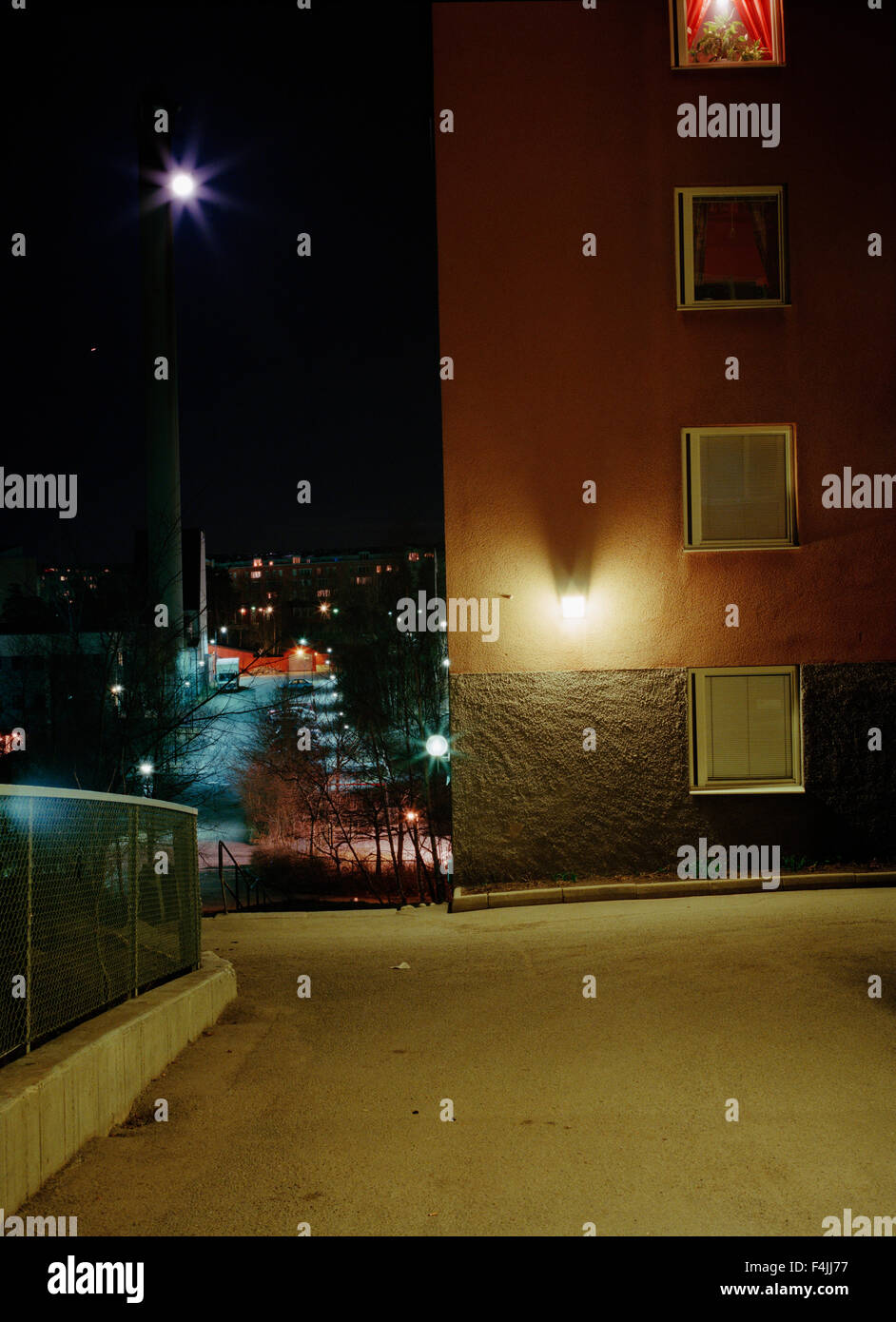 Apartment building night hi-res stock photography and images - Alamy