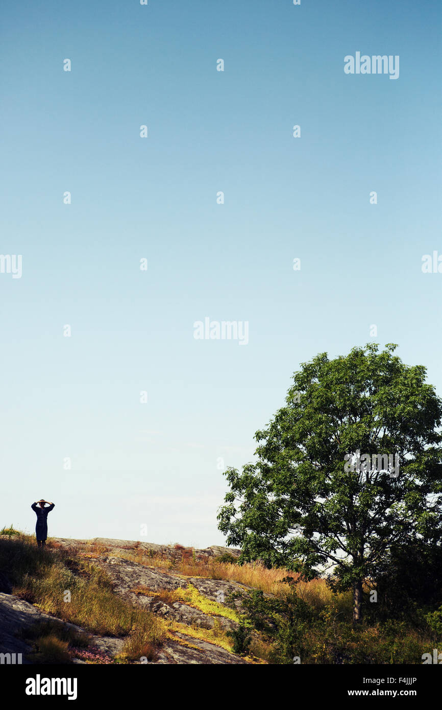 Woman silhouette arms up hi-res stock photography and images - Alamy