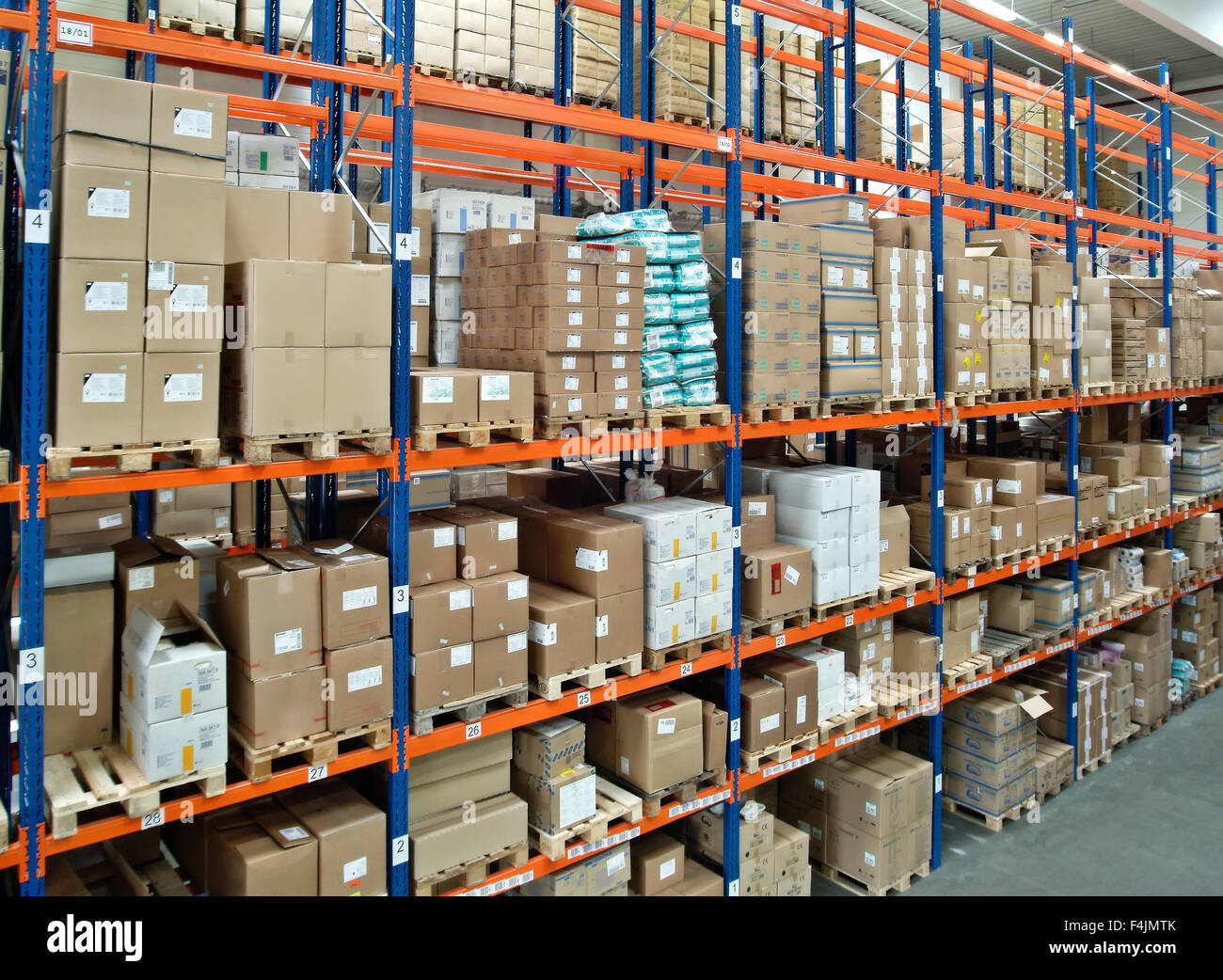 View in a warehouse with a full highbay Stock Photo Alamy