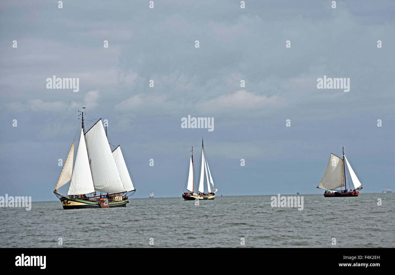 Waddenzee Wad Coast Sea Boat Sailing Netherlands Holland ebb tide flood