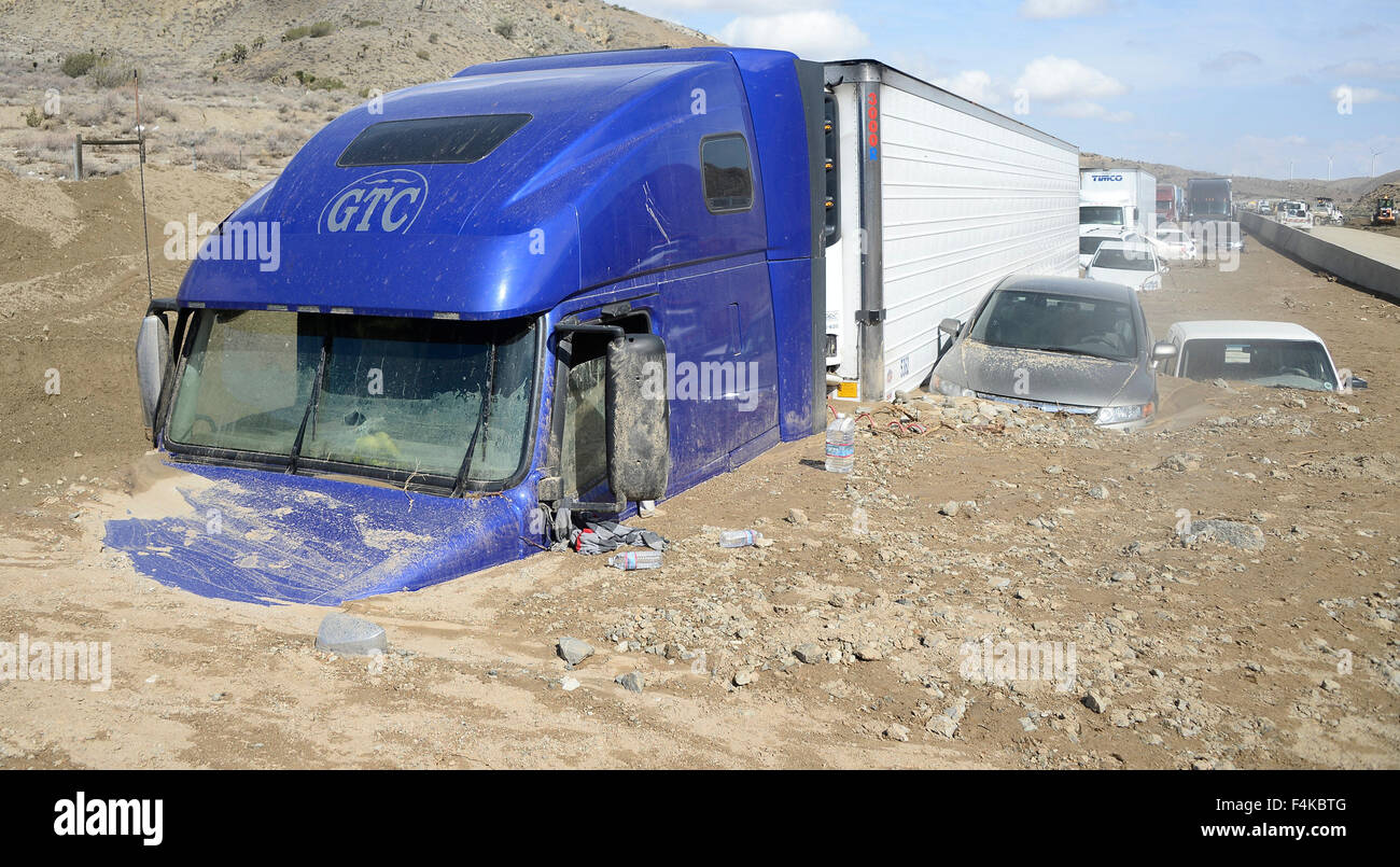 Oct 17, 2015 Tehachapi, California, U.S. Trucks and cars are trapped