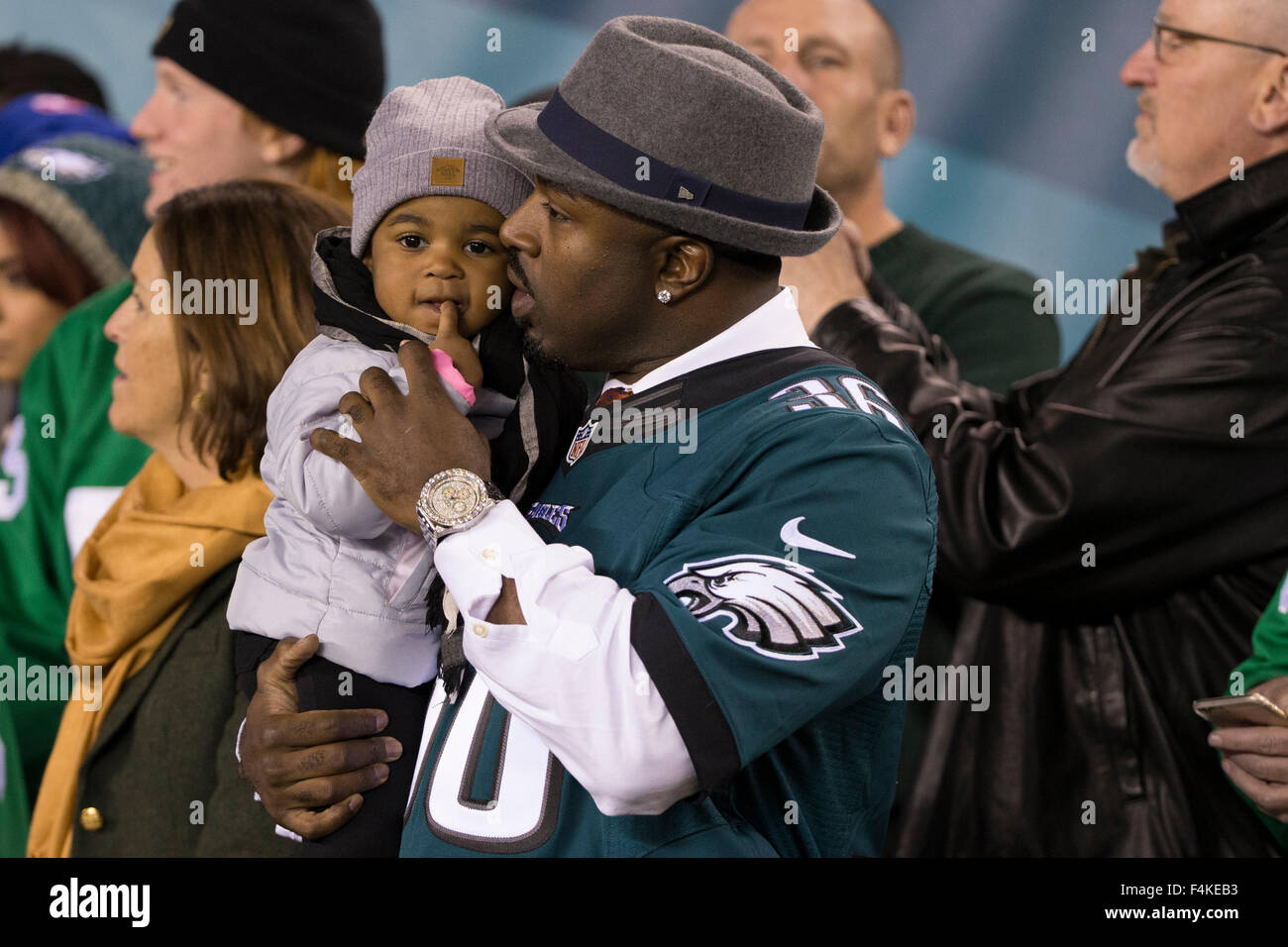 Philadelphia eagles fans hi-res stock photography and images - Alamy