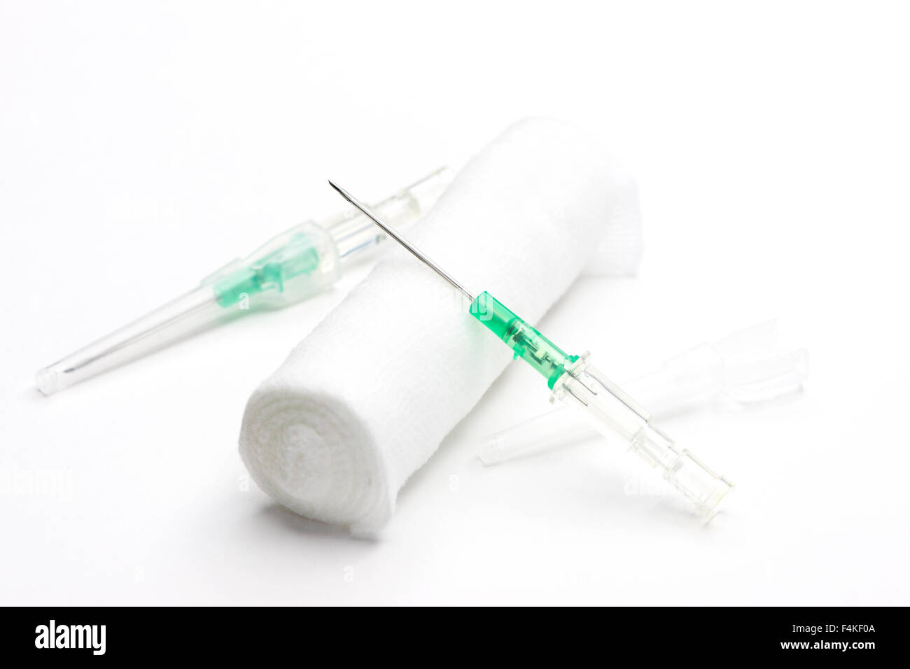 Iv cannula hires stock photography and images Alamy