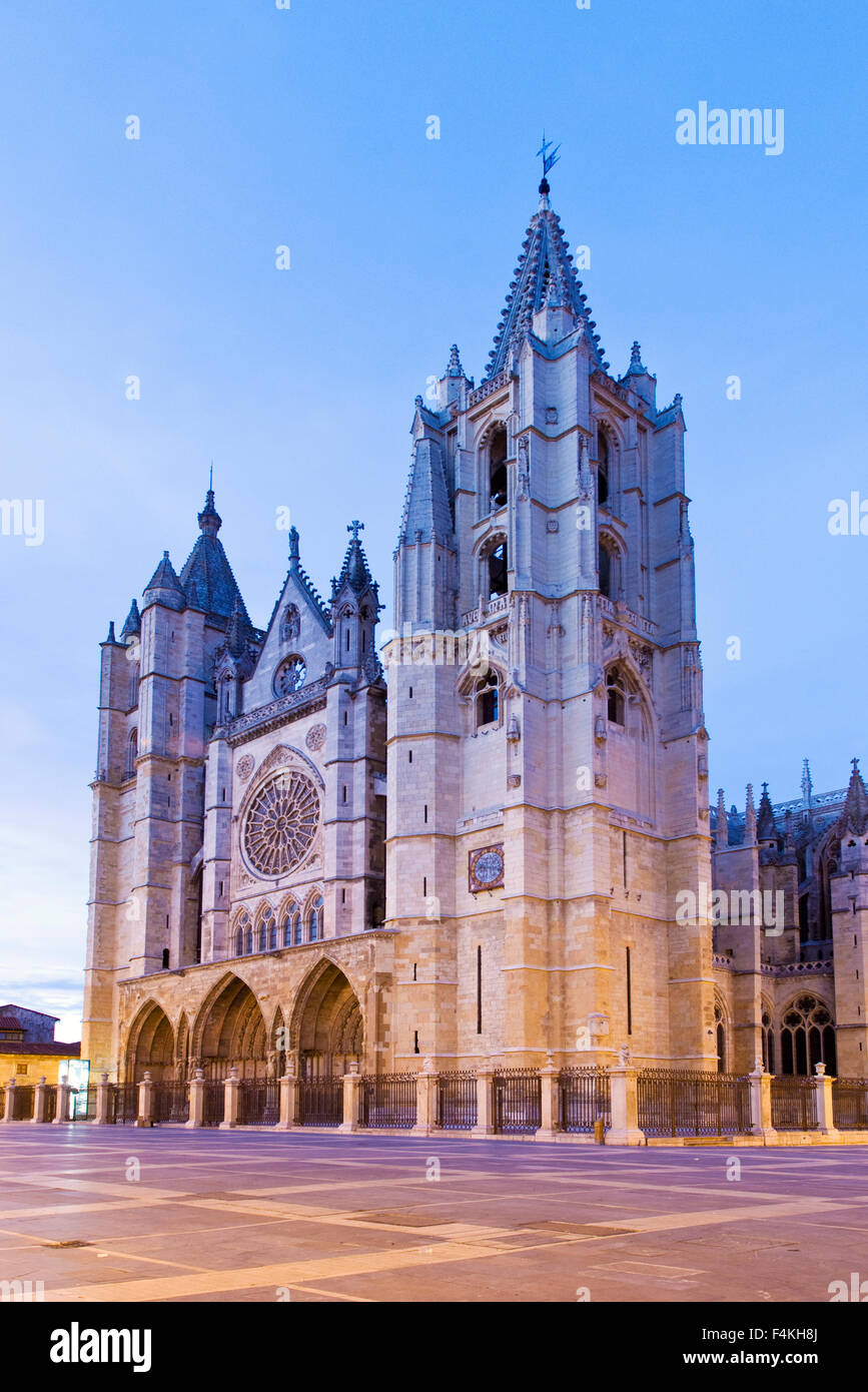Santa María de León Cathedral, also called The House of Light or the Pulchra Leonina in Leon, Spain Stock Photo