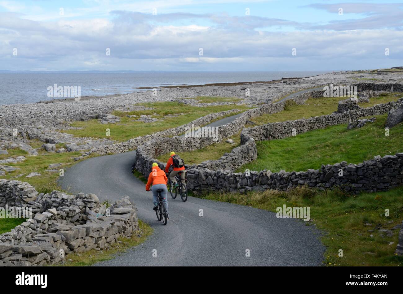 Walls At Inisheer High Resolution Stock Photography and Images - Alamy