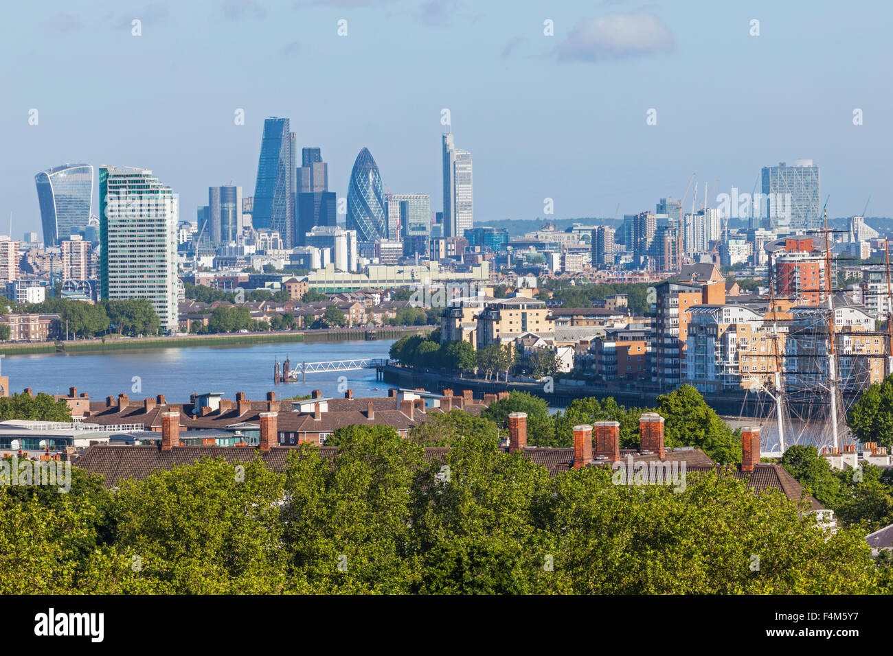 England, London, Greenwich, View of River Thames and London Skyline ...