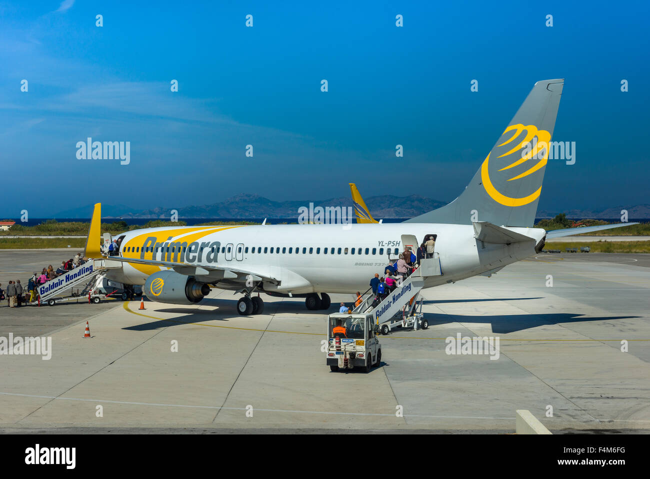 Boeing 737 Package Holiday Stock Photo