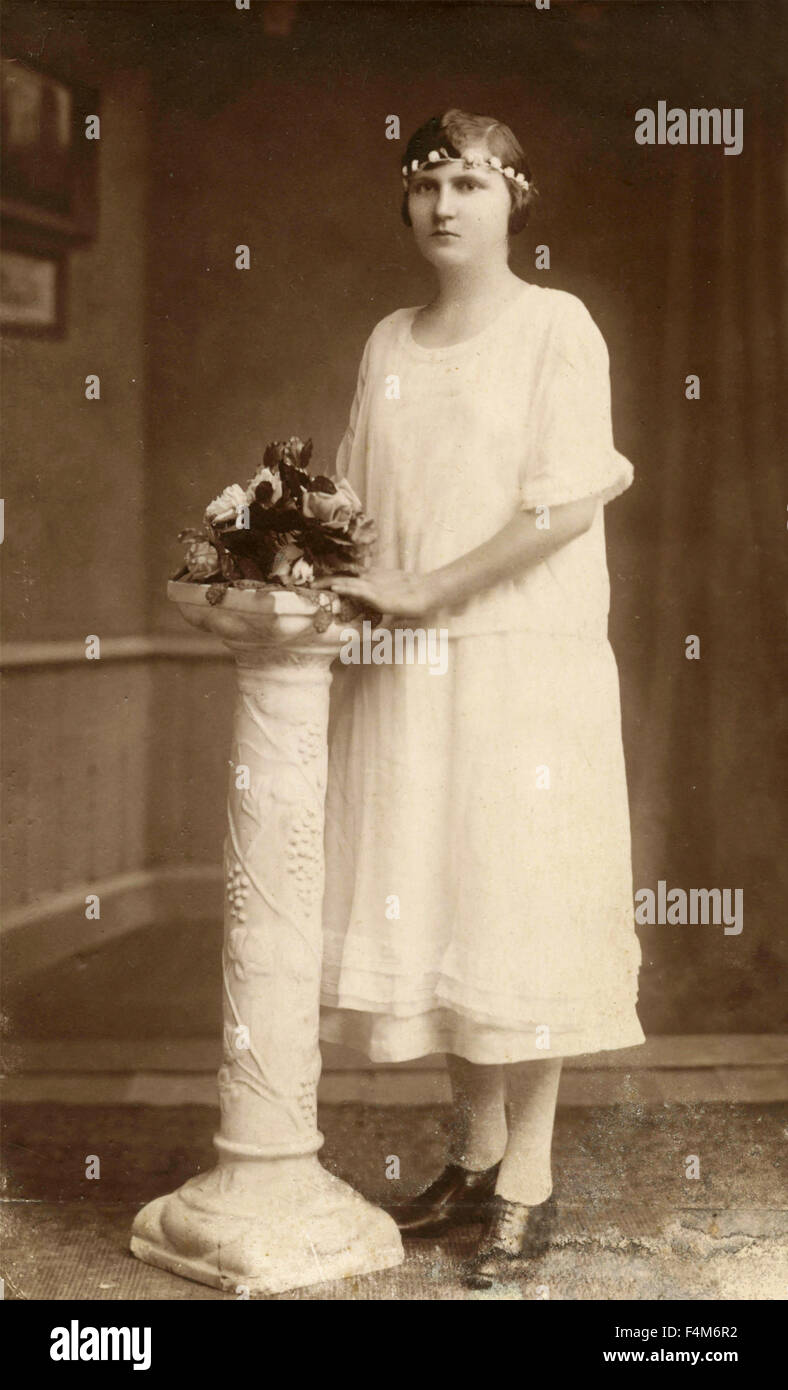 Women's Fashion 1910 High Resolution Stock Photography and Images - Alamy