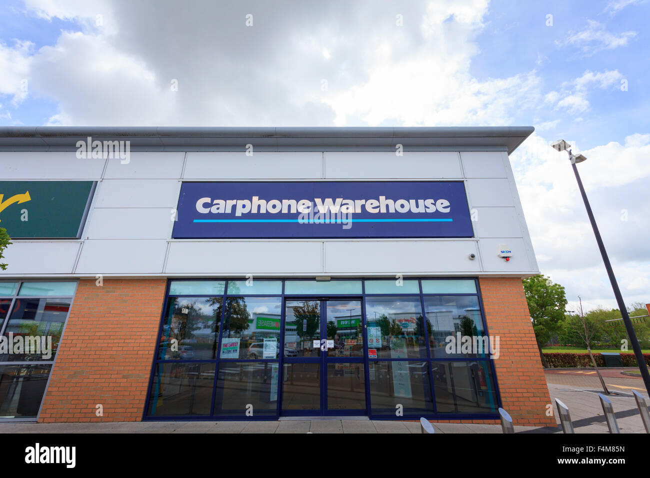 Exterior of Carephone Warehouse store without people Stock Photo