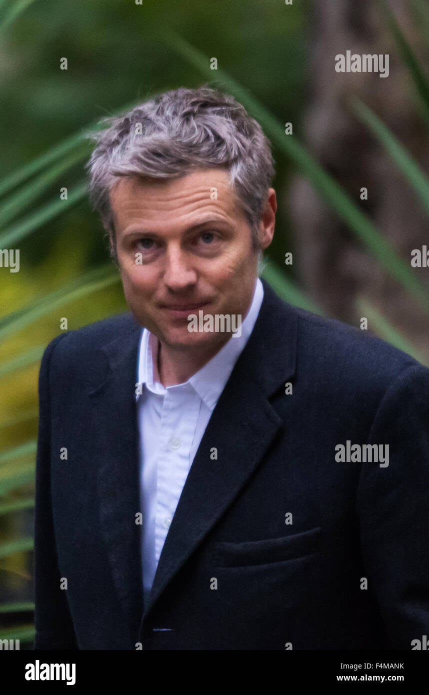Downing Street, London, October 20th 2015. Tory Mayoral candidate Zac Goldsmith arrives at 10 Downing Street as senior government figures including Mayor of London Boris Johnson attend the weekly cabinet meeting. Credit:  Paul Davey/Alamy Live News Stock Photo