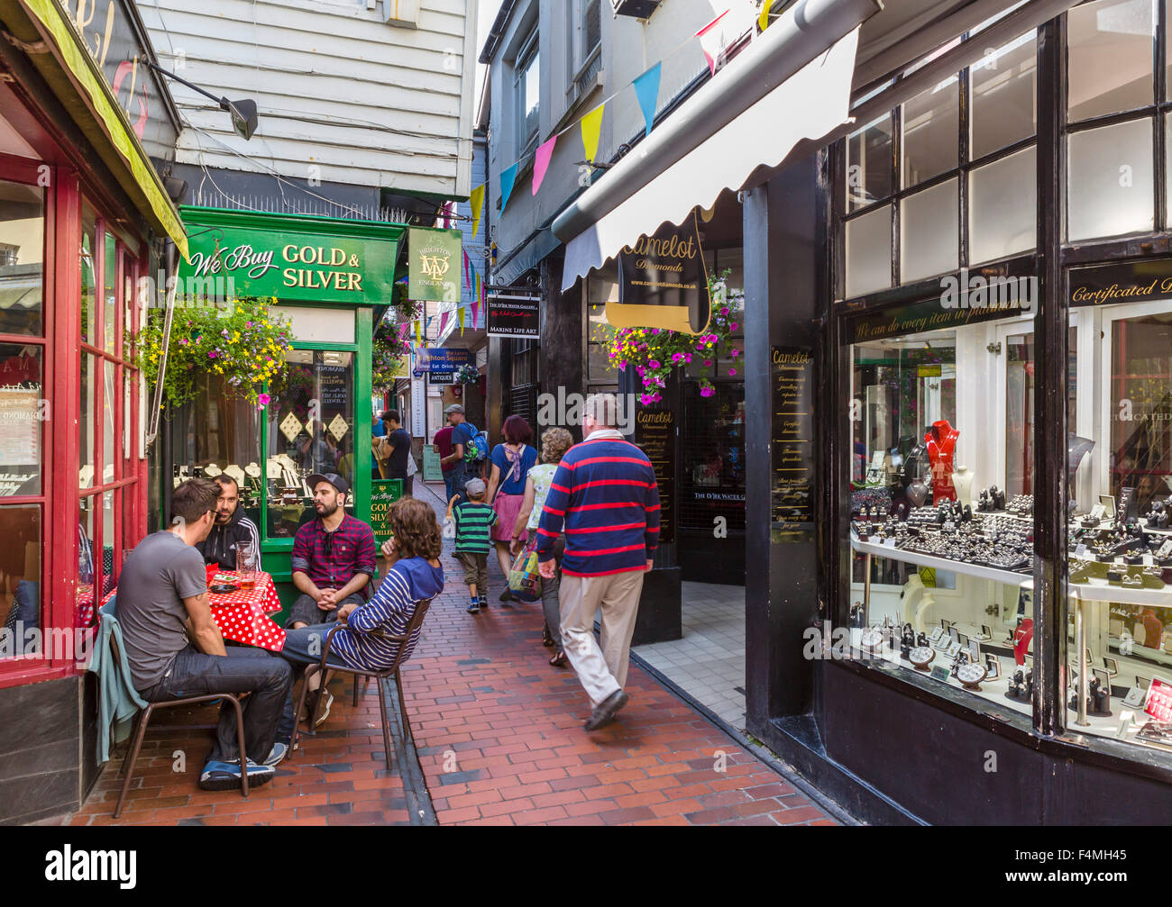 Cafe and jewellery shops on Meeting House Lane in The Lanes area of Brighton, East Sussex, England, UK Stock Photo