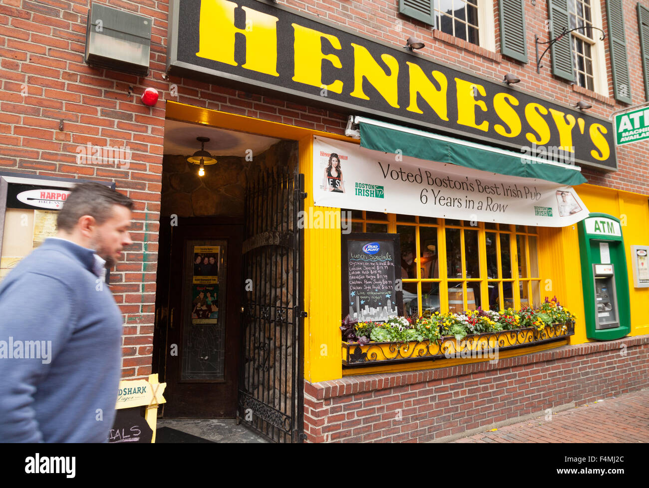 Hennessy's Irish Pub, downtown Boston, Massachusetts USA Stock Photo