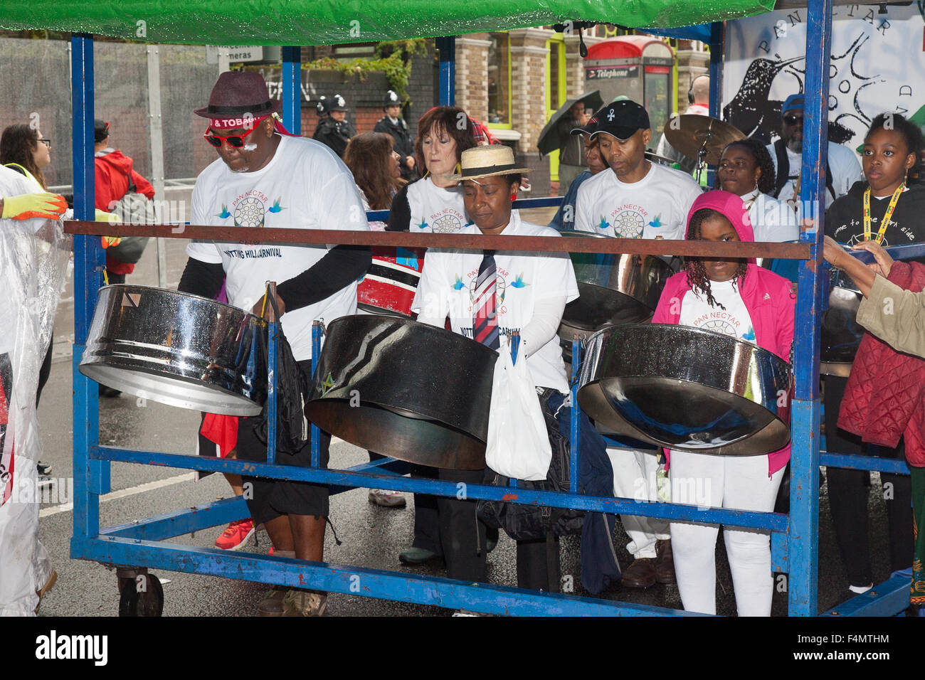 calypso steel band float music notting hill carnival Stock Photo Alamy