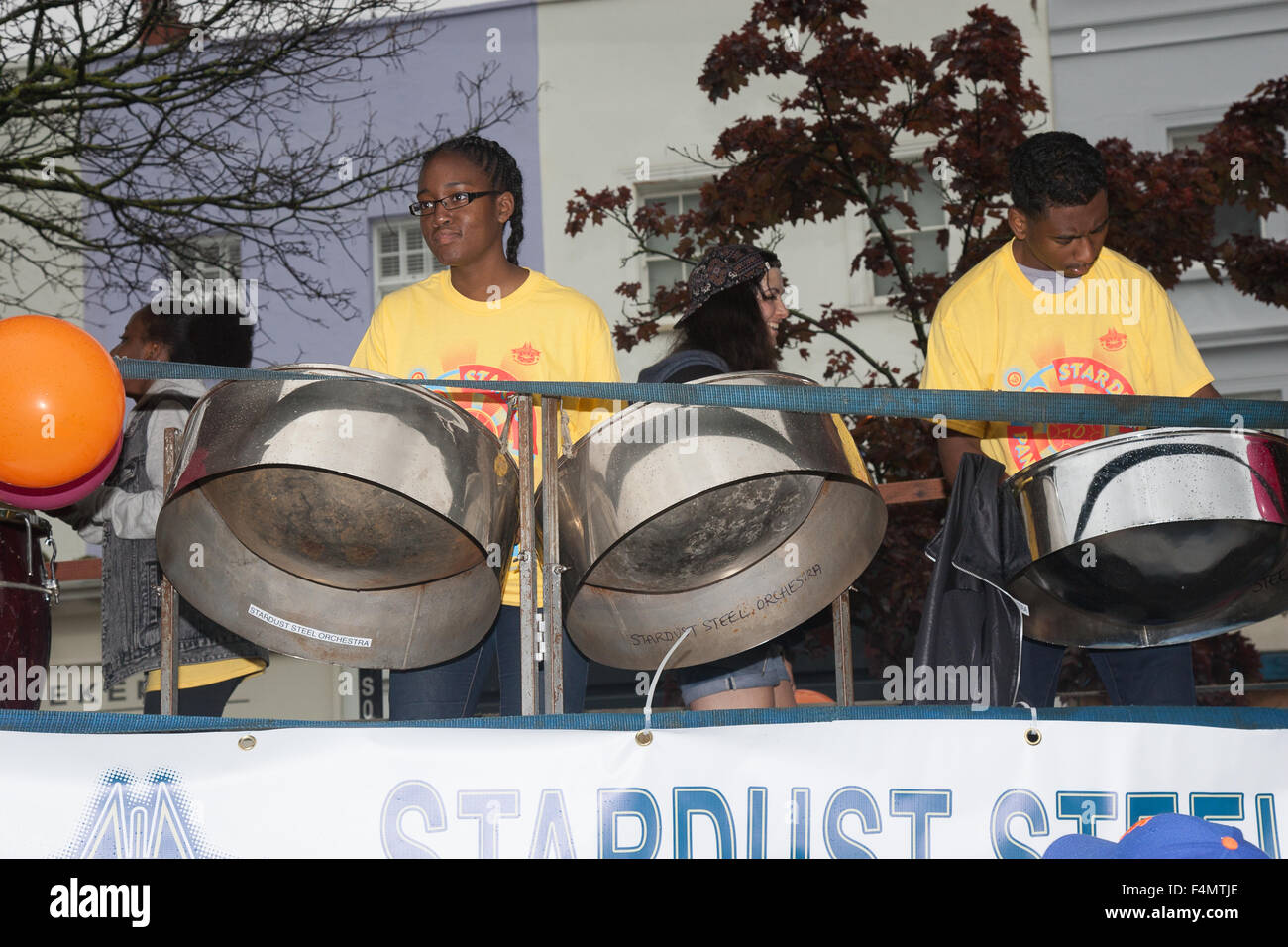 calypso steel band float music notting hill carnival Stock Photo Alamy