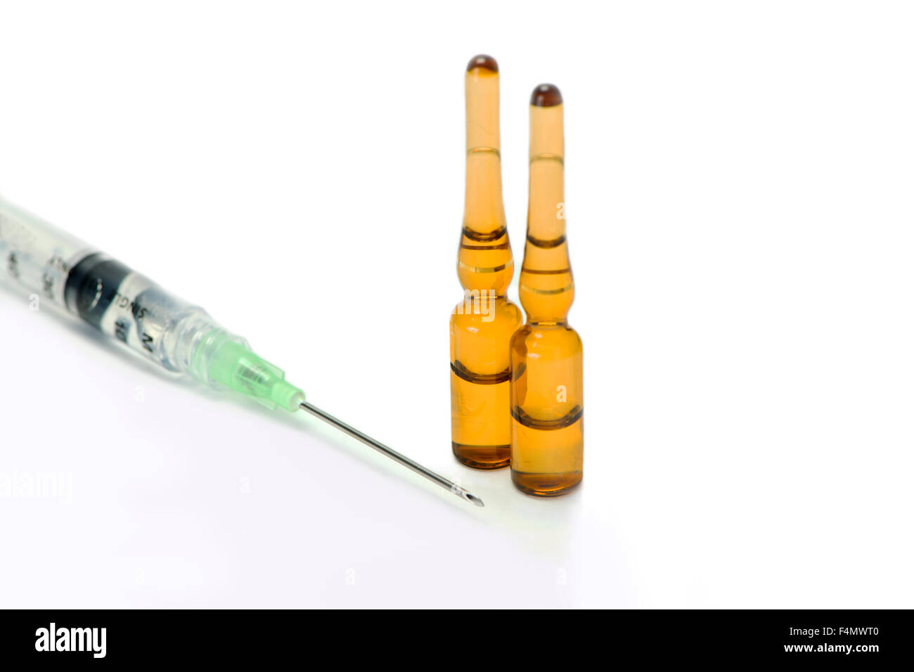 Amber ampules and filter needle with syringe Stock Photo Alamy