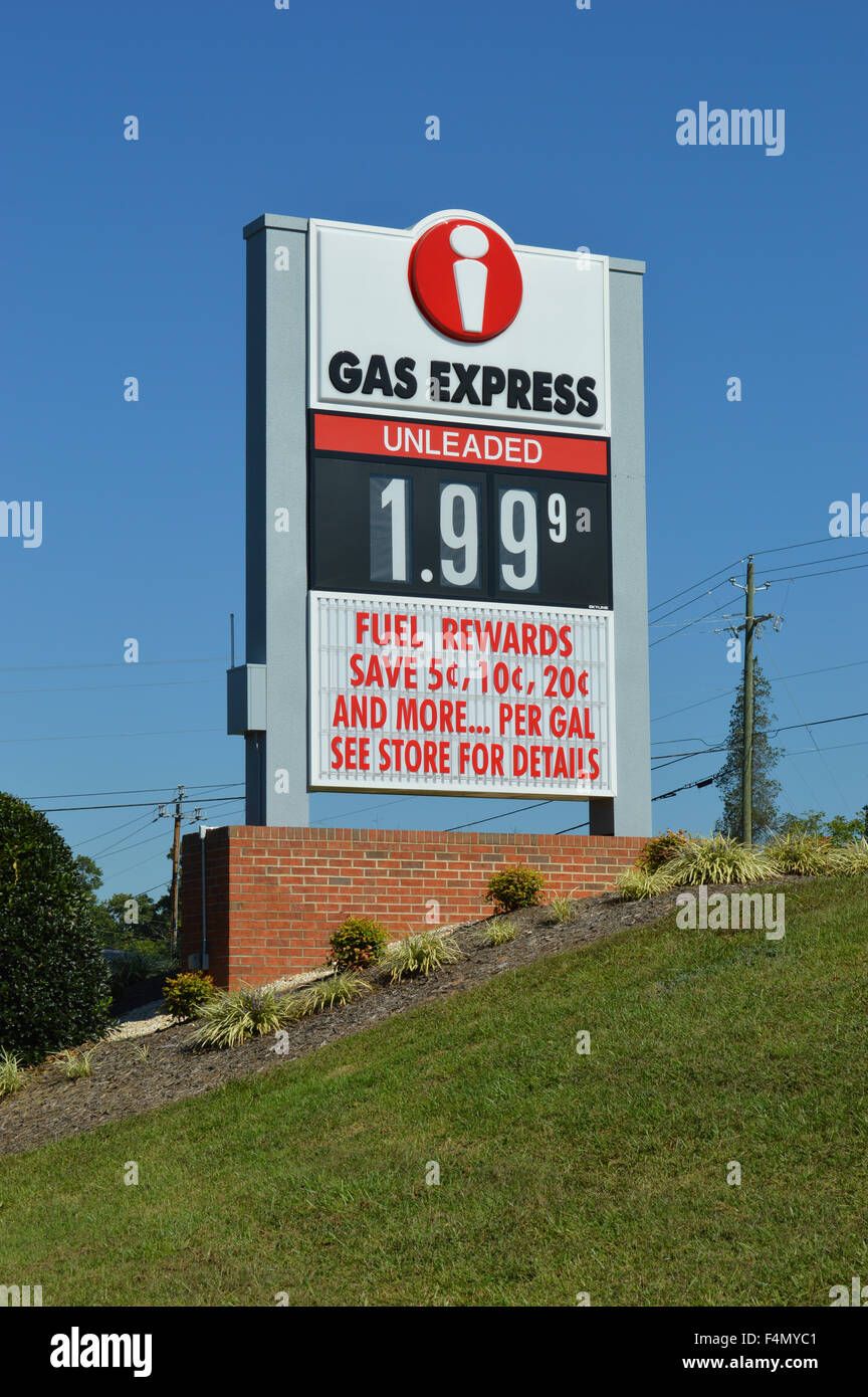 Gas price sign hires stock photography and images Alamy