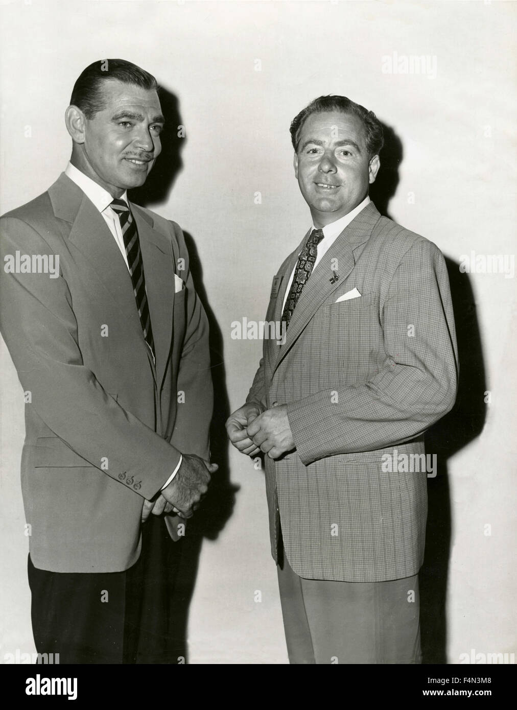 American actor Clark Gable and Danish journalist Povl Westphall Stock Photo