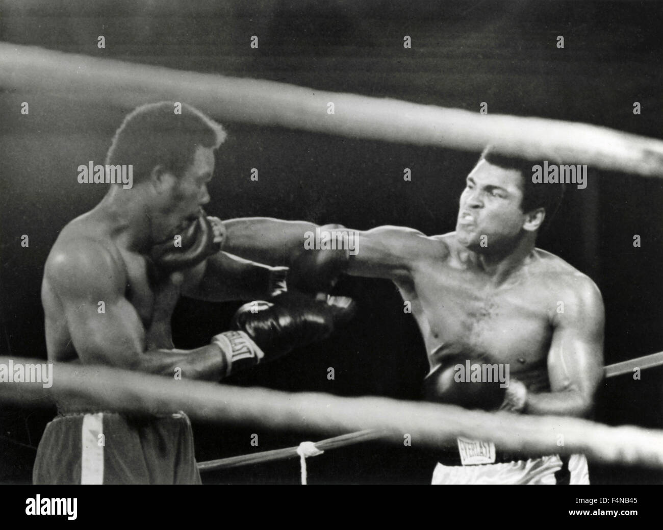 Boxing match between George Foreman and Muhammad Ali Stock Photo