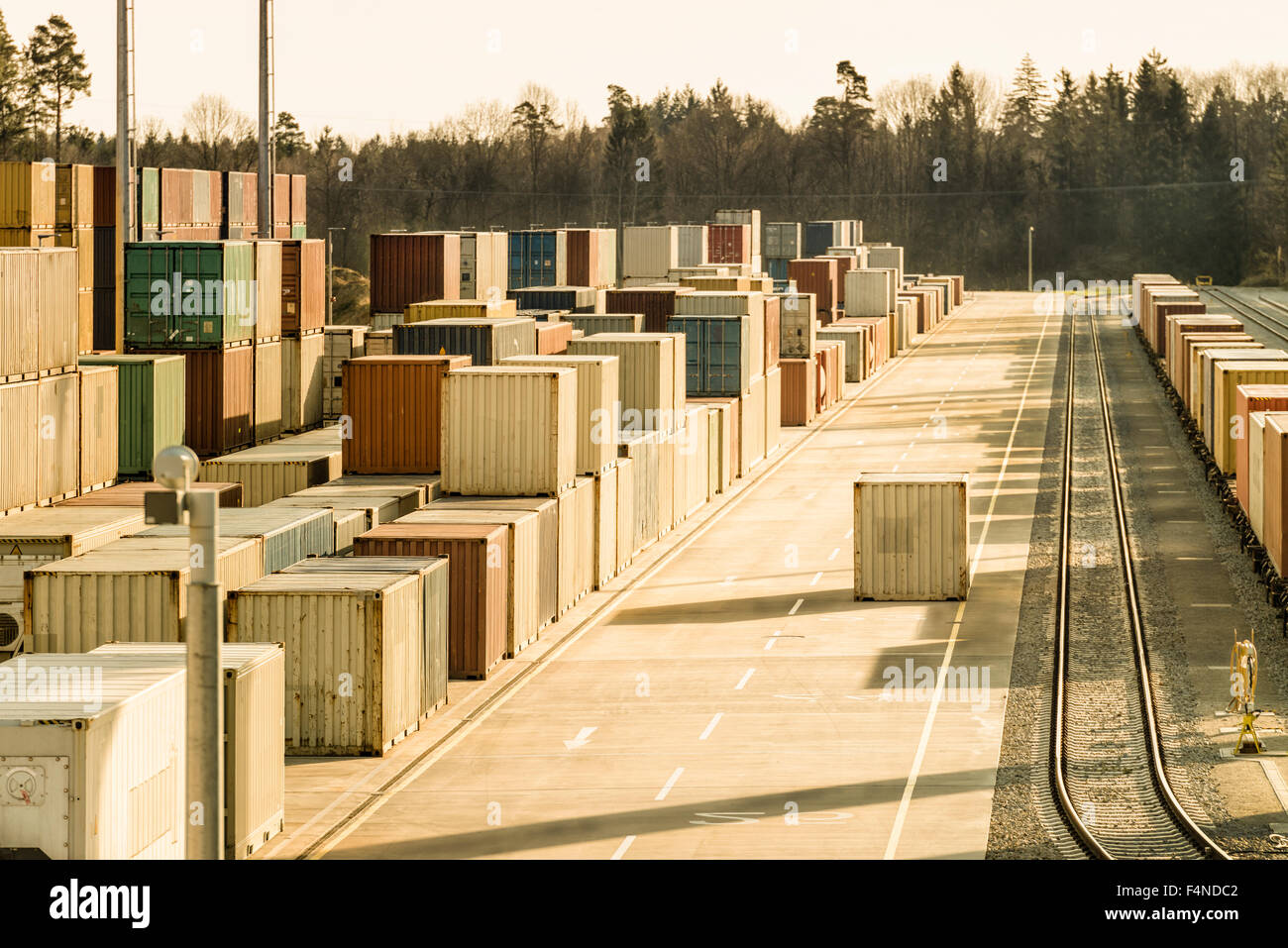Freight yard hi-res stock photography and images - Alamy