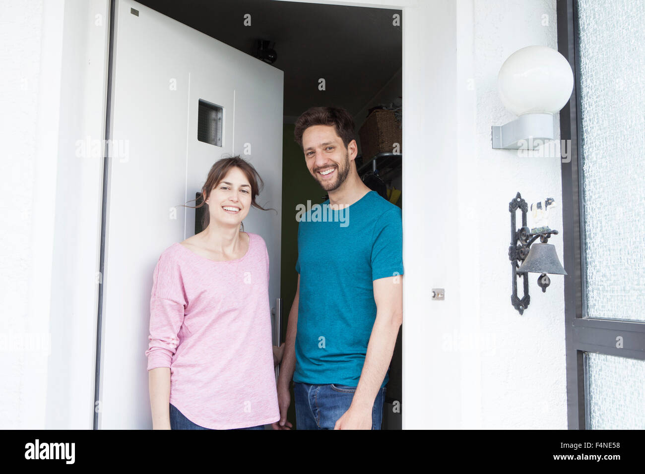 Front door open house entry hi-res stock photography and images - Alamy