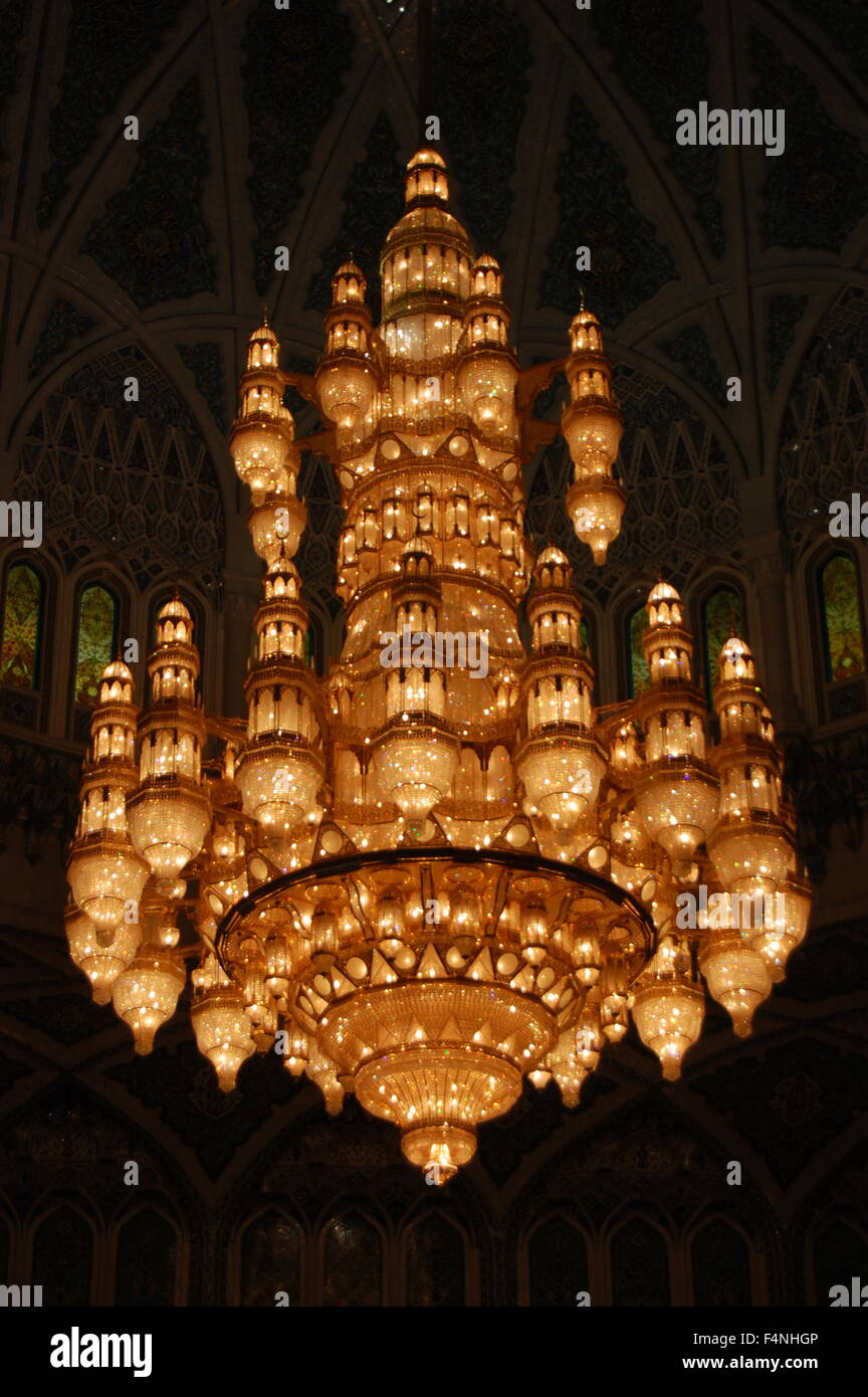 Chandelier of Sultan Qaboos Grand Mosque, Muscat, Oman Stock Photo Alamy