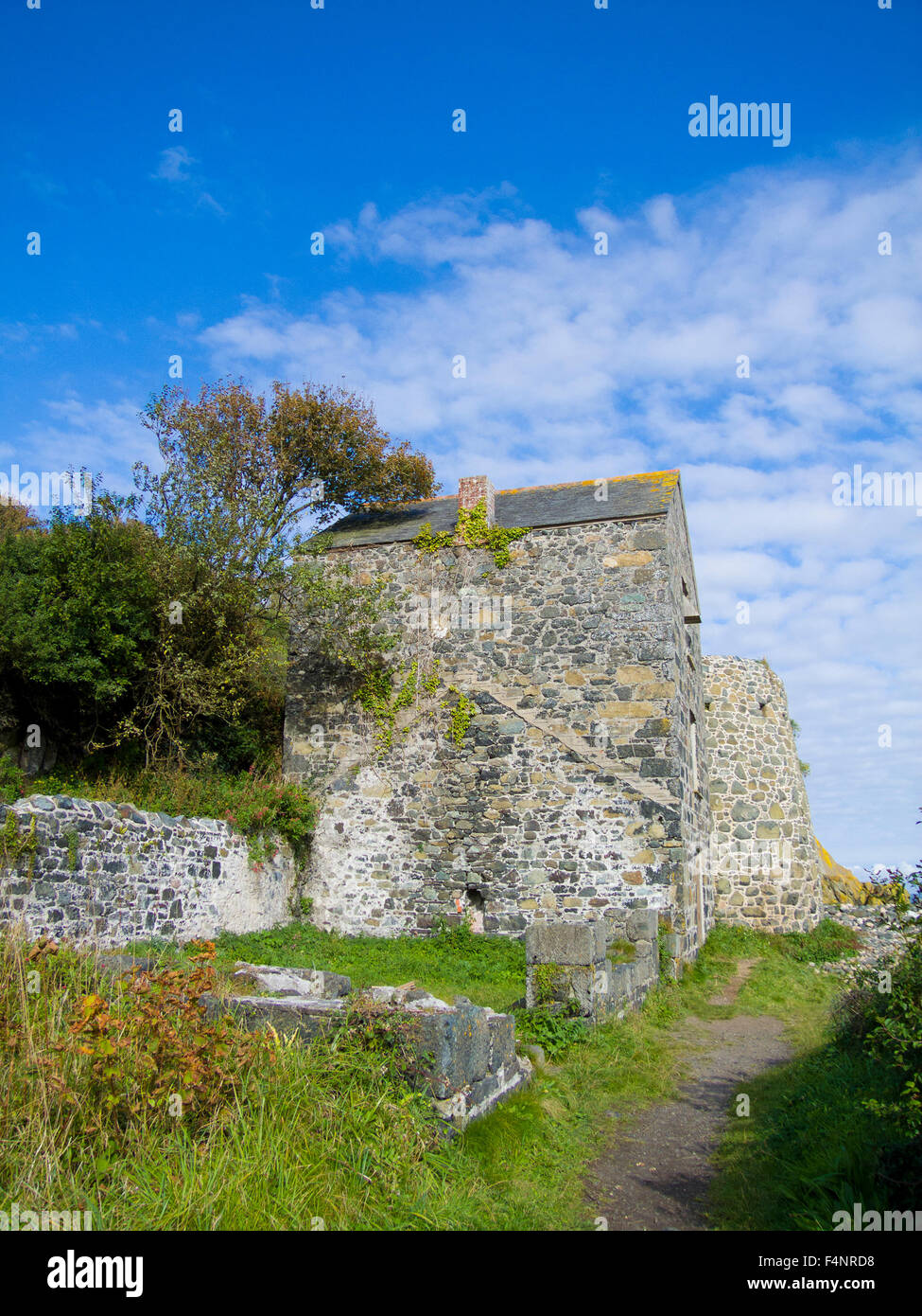 old-poltesco-serpentine-works-poltesco-lizard-peninsula-cornwall