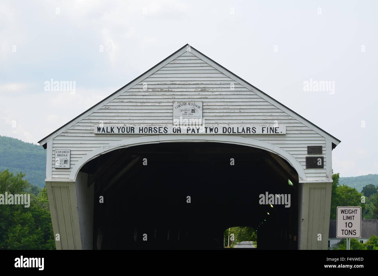 Sign on covered bridges hi-res stock photography and images - Alamy